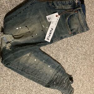 Men’s Distressed Blue Jeans
